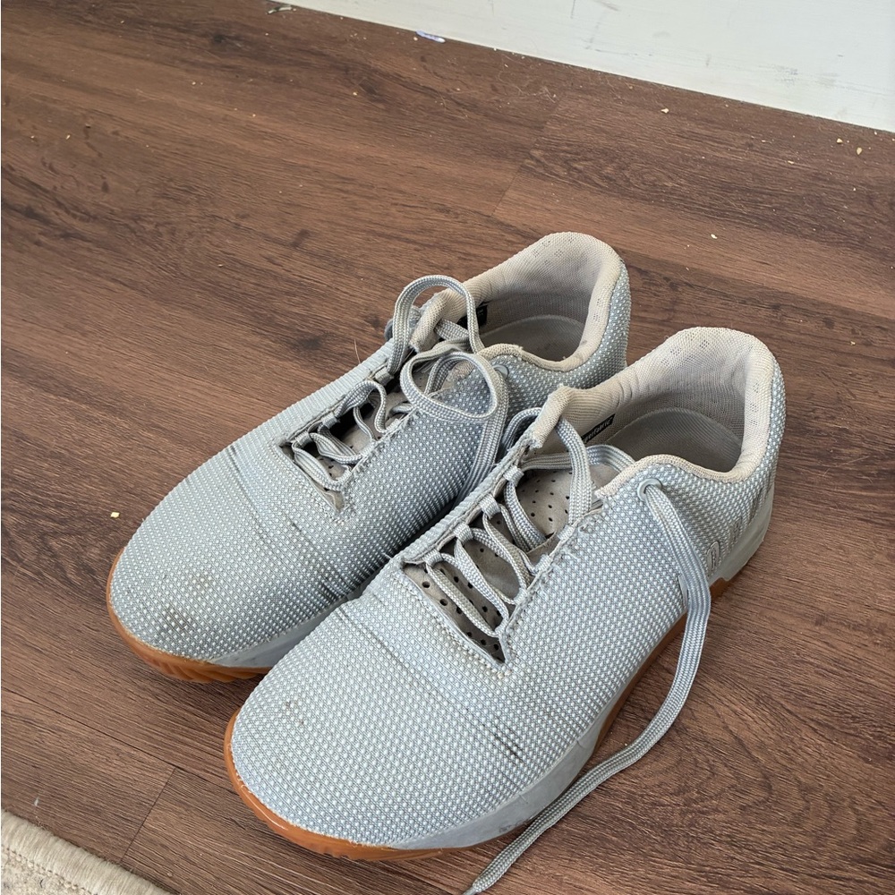 NOBULL Men / women’s Gray Sneakers